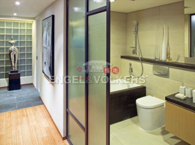 2 Bedroom Flat for Sale in Pok Fu Lam