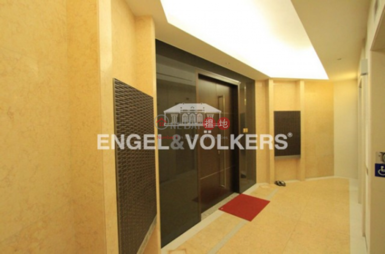 4 Bedroom Luxury Flat for Sale in Pok Fu Lam