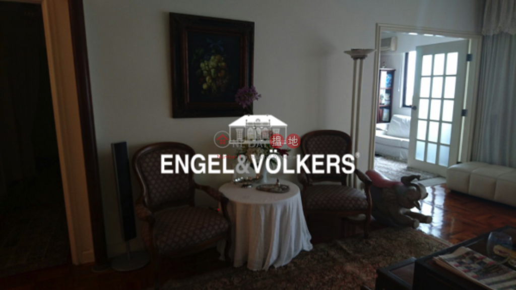 3 Bedroom Family Flat for Sale in Pok Fu Lam