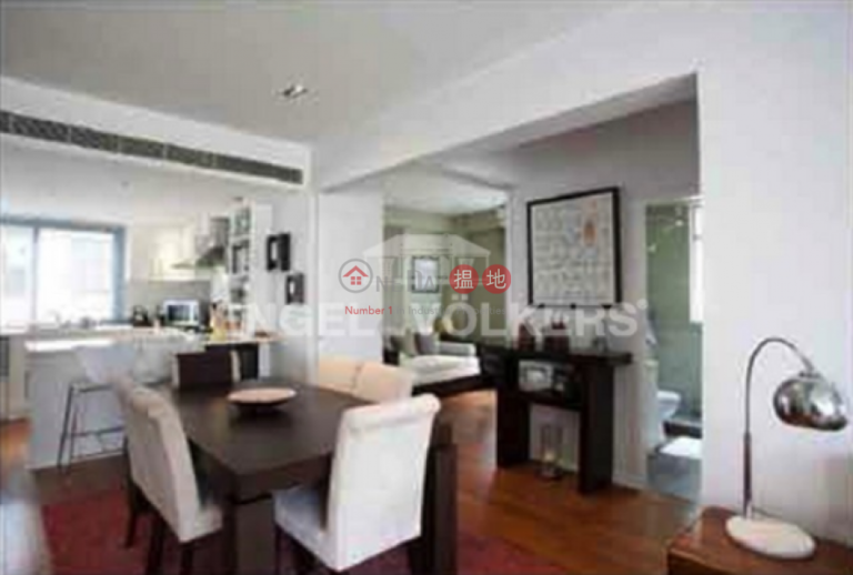 2 Bedroom Flat for Sale in Pok Fu Lam