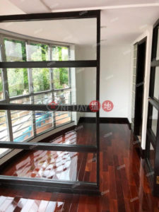 The Regalis | 2 bedroom Mid Floor Flat for Rent