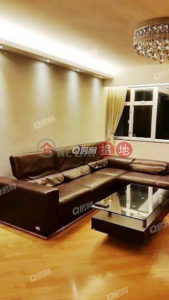 Block 25-27 Baguio Villa | 3 bedroom Low Floor Flat for Rent