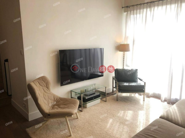 Bisney Terrace | 3 bedroom Mid Floor Flat for Sale