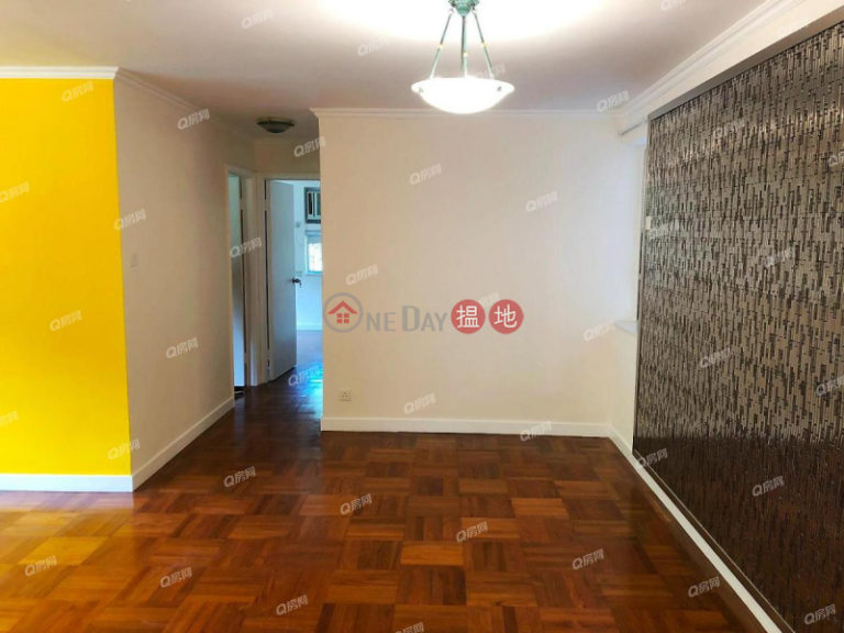 Block 19-24 Baguio Villa | 2 bedroom Mid Floor Flat for Sale