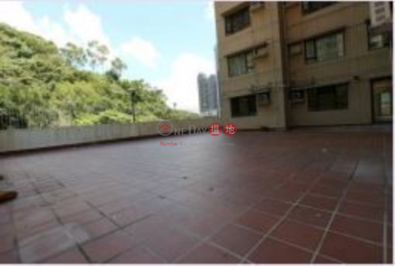 4 Bedroom Luxury Flat for Sale in Pok Fu Lam