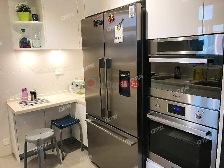 Block 19-24 Baguio Villa | 3 bedroom Mid Floor Flat for Sale