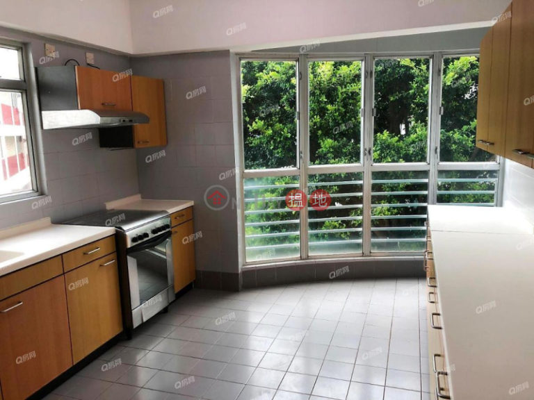 The Regalis | 2 bedroom Mid Floor Flat for Rent