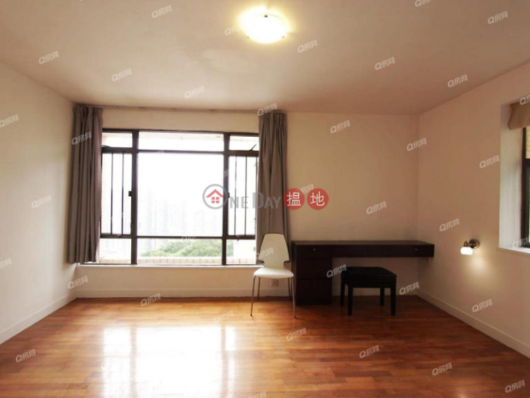 Pokfulam Gardens | 3 bedroom Mid Floor Flat for Rent