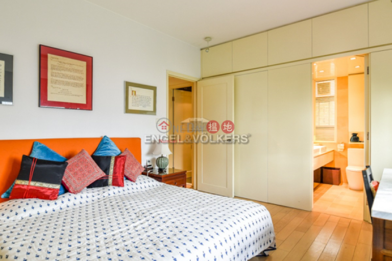 3 Bedroom Family Flat for Sale in Pok Fu Lam