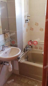 KING'S COURT | 3 bedroom High Floor Flat for Sale