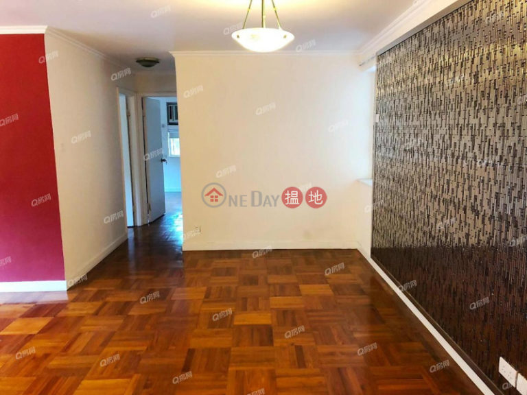 Block 19-24 Baguio Villa | 2 bedroom Mid Floor Flat for Sale