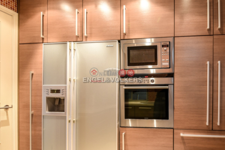 3 Bedroom Family Flat for Sale in Pok Fu Lam