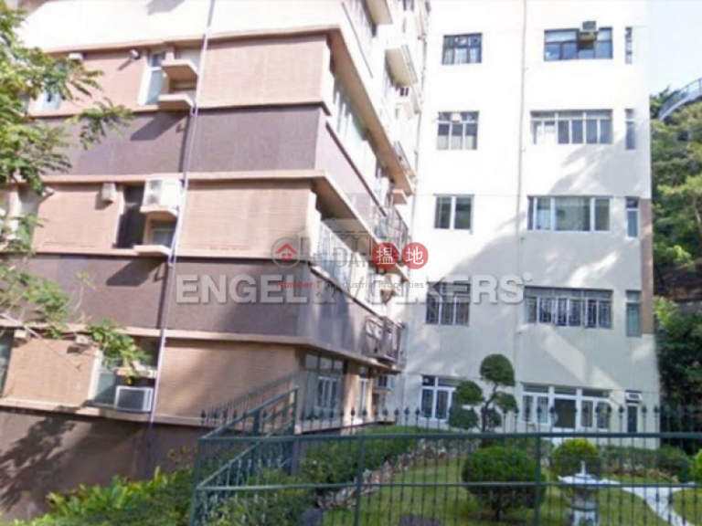 4 Bedroom Luxury Apartment/Flat for Sale in Pok Fu Lam
