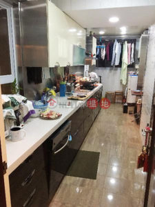 Block 28-31 Baguio Villa | 3 bedroom Low Floor Flat for Sale