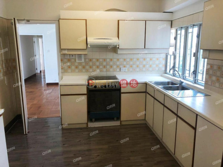 Rodrigues Court Tower 1 | 3 bedroom High Floor Flat for Rent