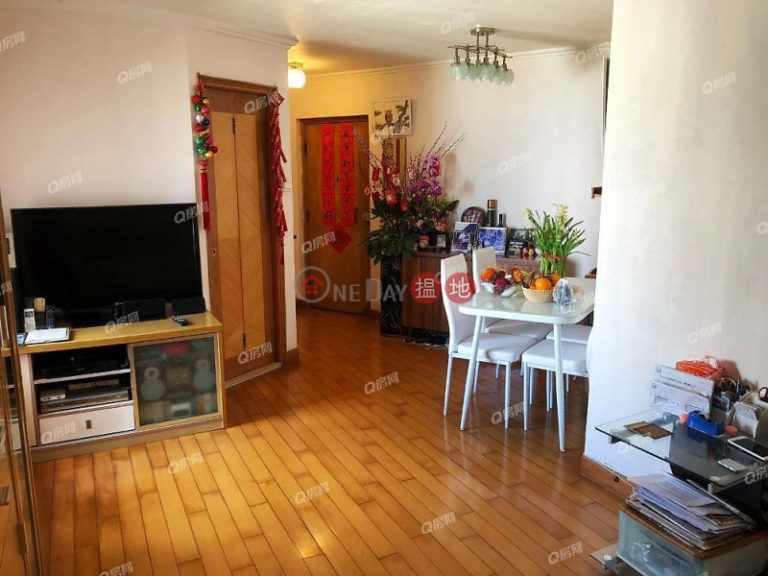 Wah Yin House, Wah Kwai Estate | 3 bedroom  Flat for Sale