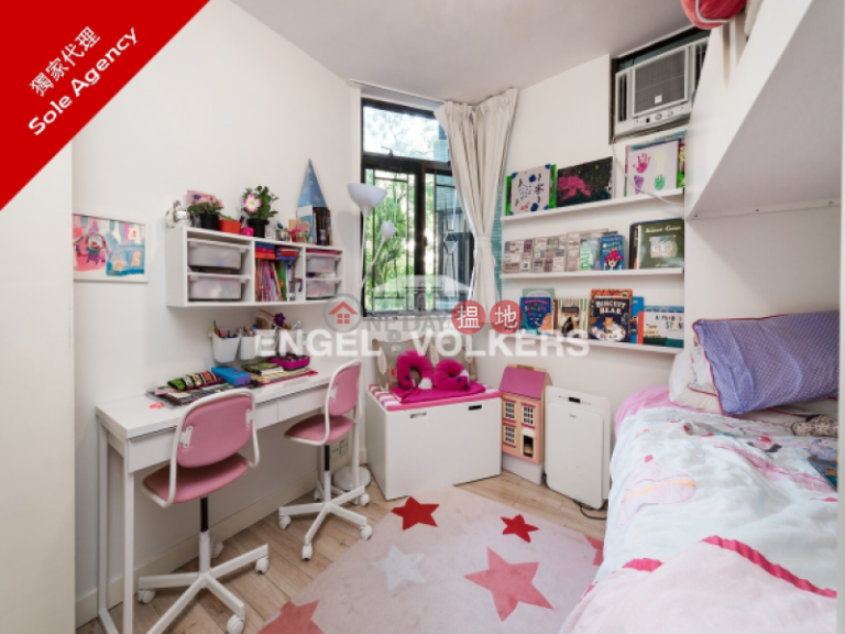 3 Bedroom Family Flat for Sale in Pok Fu Lam
