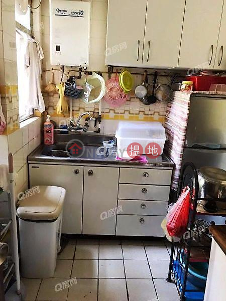 Block 19-24 Baguio Villa | 2 bedroom Mid Floor Flat for Sale