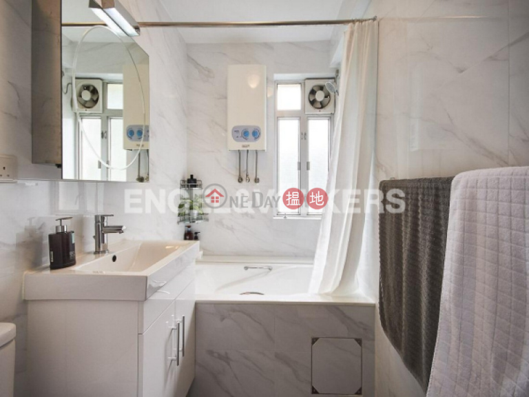 4 Bedroom Luxury Flat for Sale in Pok Fu Lam