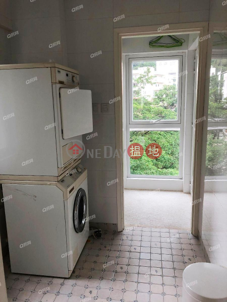 Emerald Garden | 2 bedroom Mid Floor Flat for Rent