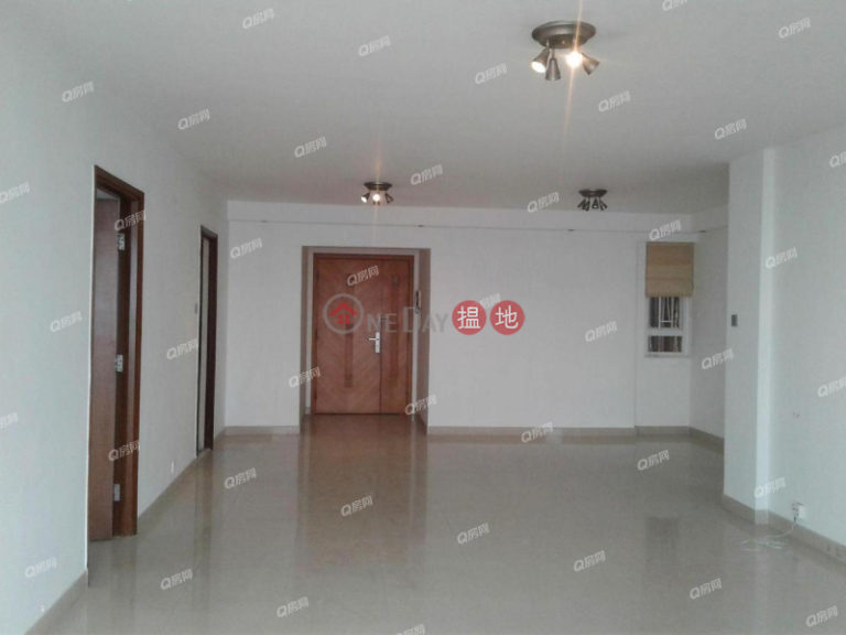 Block 32-39 Baguio Villa | 3 bedroom High Floor Flat for Rent