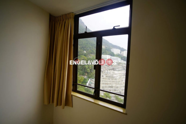 3 Bedroom Family Flat for Rent in Pok Fu Lam
