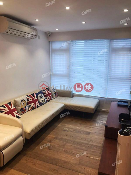 Pokfulam Gardens | 2 bedroom Mid Floor Flat for Sale