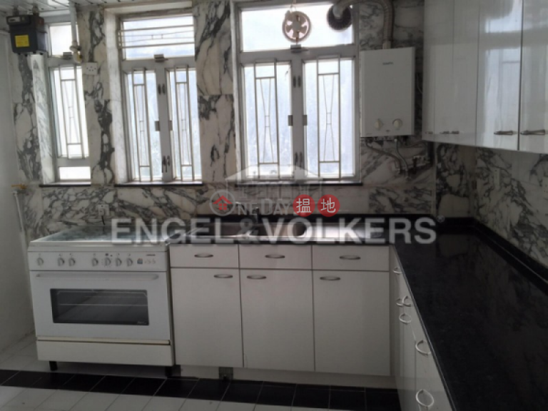 3 Bedroom Family Flat for Rent in Pok Fu Lam