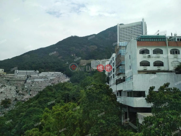 KING'S COURT | 3 bedroom High Floor Flat for Sale