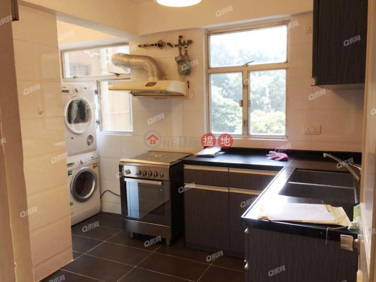 Block 19-24 Baguio Villa | 3 bedroom Mid Floor Flat for Rent