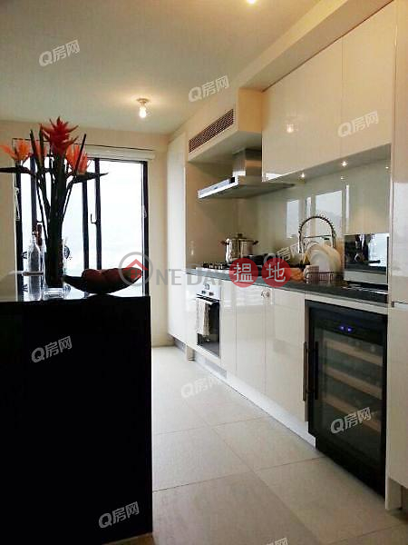 Aqua 33 | 3 bedroom High Floor Flat for Sale