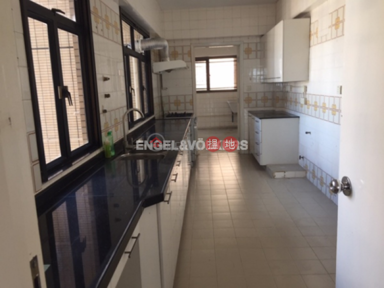 4 Bedroom Luxury Flat for Sale in Pok Fu Lam