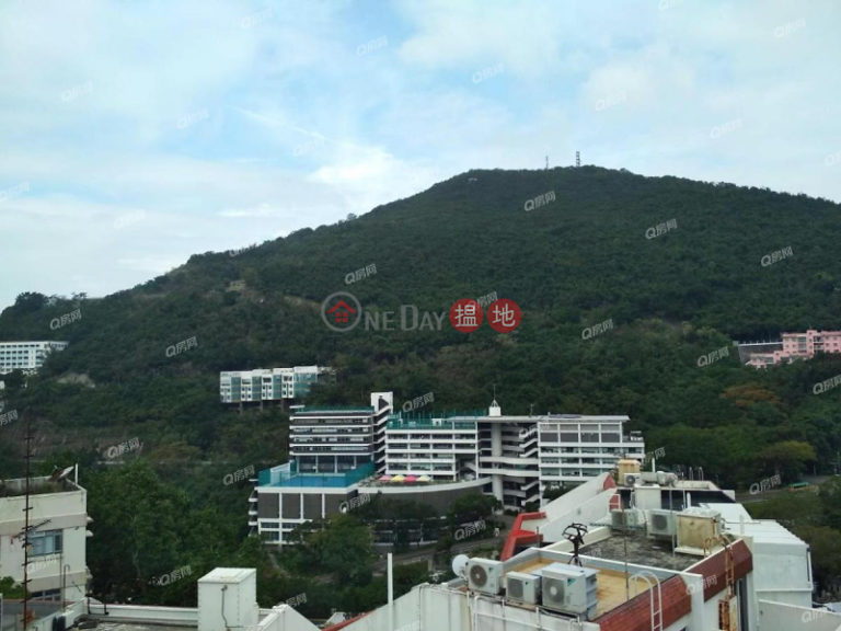 KING'S COURT | 3 bedroom High Floor Flat for Sale