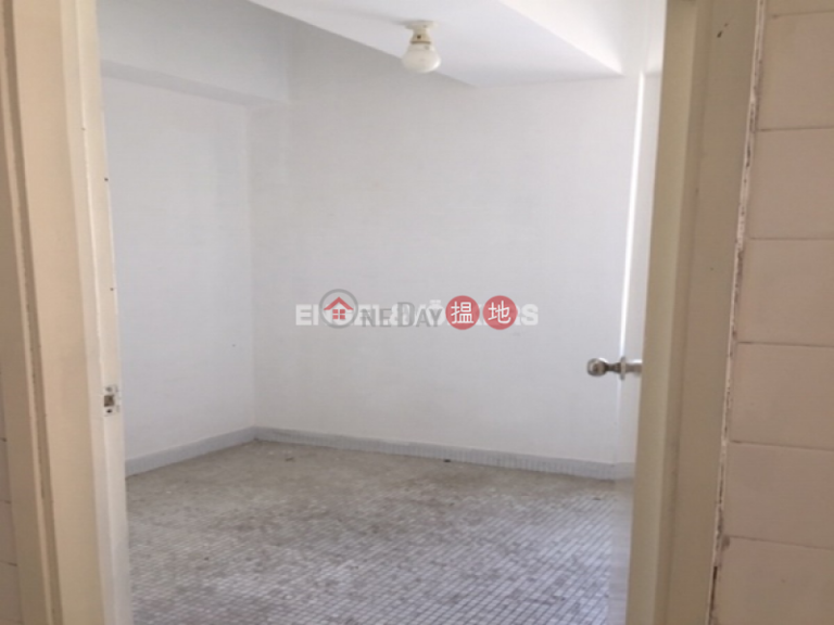 4 Bedroom Luxury Flat for Sale in Pok Fu Lam