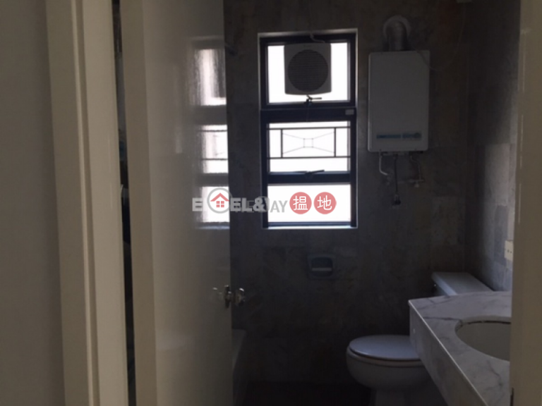 4 Bedroom Luxury Flat for Sale in Pok Fu Lam