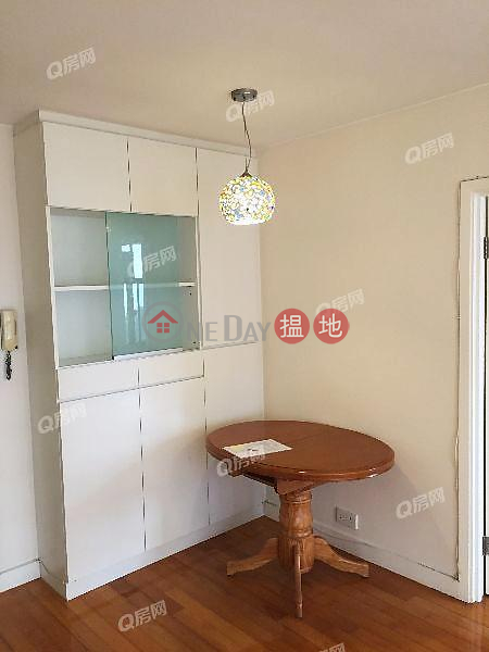 Pokfulam Gardens | 2 bedroom Mid Floor Flat for Sale