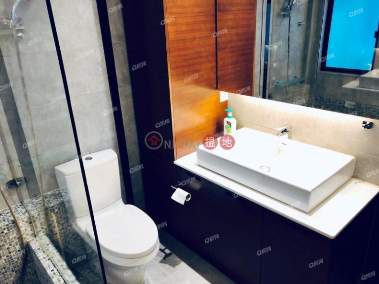 Block 19-24 Baguio Villa | 2 bedroom Mid Floor Flat for Sale