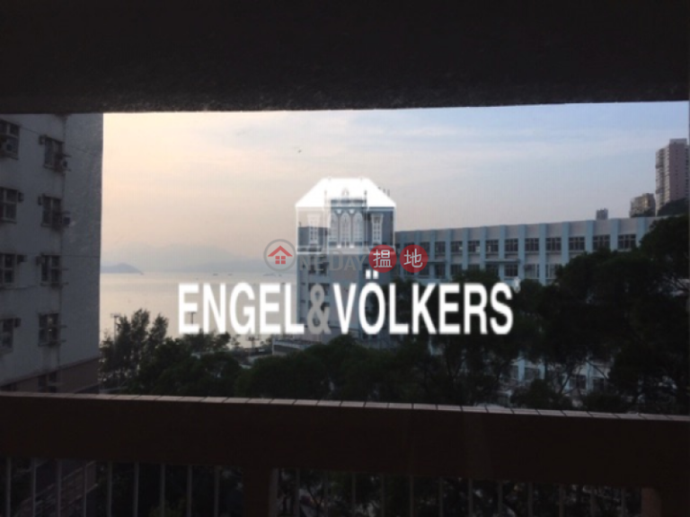 4 Bedroom Luxury Flat for Sale in Pok Fu Lam