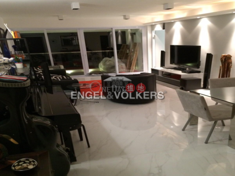 2 Bedroom Flat for Rent in Pok Fu Lam