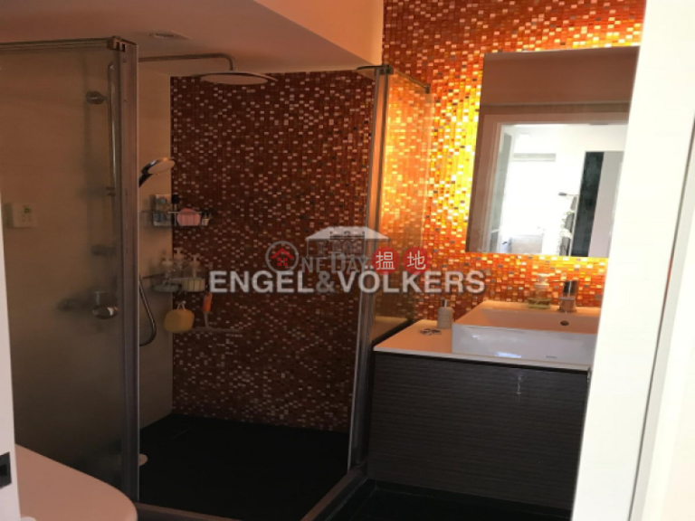 2 Bedroom Flat for Rent in Pok Fu Lam