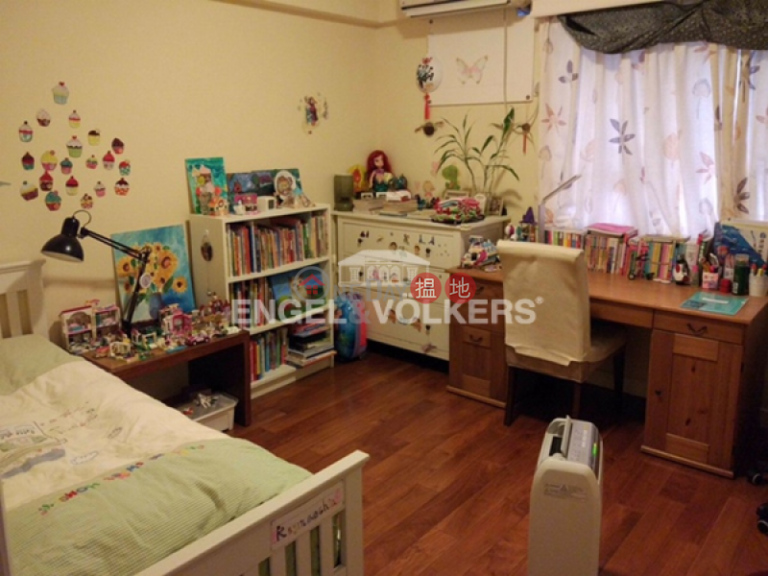 3 Bedroom Family Flat for Sale in Pok Fu Lam