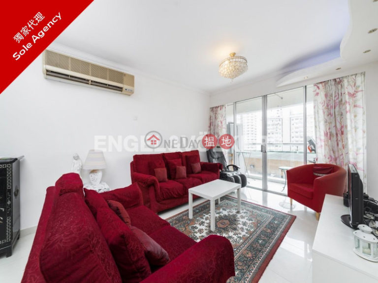 2 Bedroom Flat for Sale in Pok Fu Lam