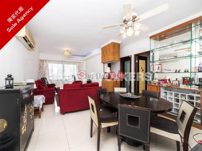 2 Bedroom Flat for Sale in Pok Fu Lam