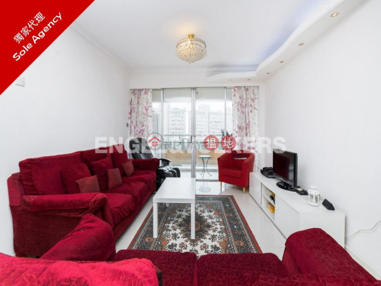 2 Bedroom Flat for Sale in Pok Fu Lam