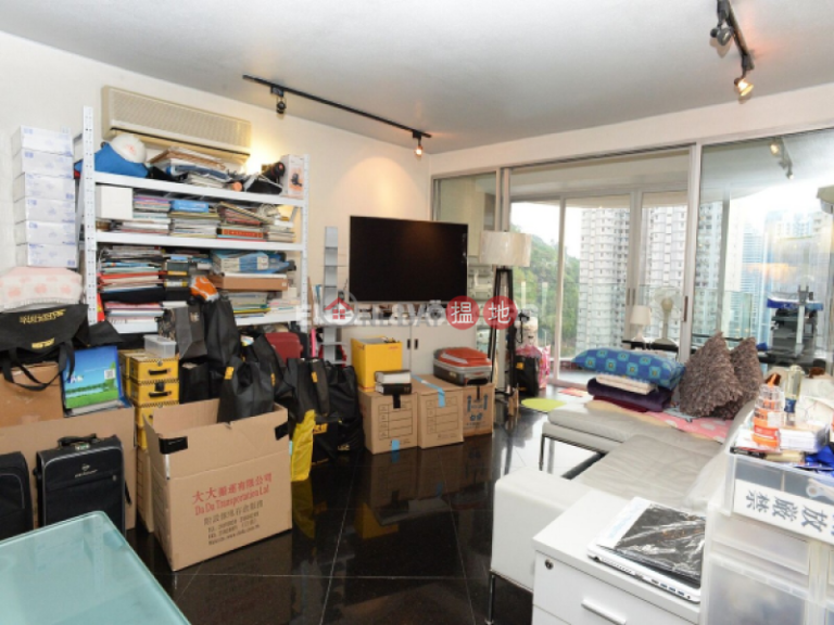 3 Bedroom Family Flat for Sale in Pok Fu Lam