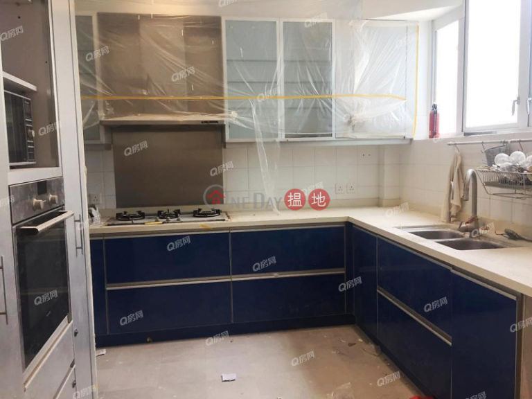 59-61 Bisney Road | 4 bedroom High Floor Flat for Rent