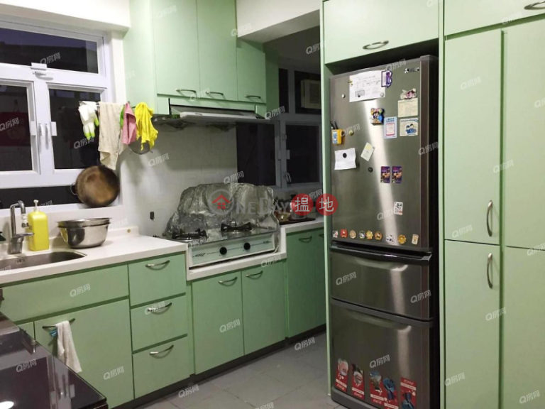 Block 19-24 Baguio Villa | 3 bedroom High Floor Flat for Sale