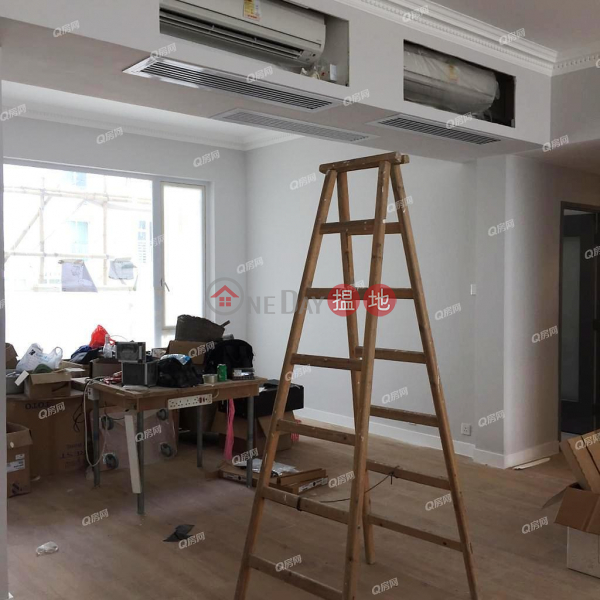 59-61 Bisney Road | 4 bedroom High Floor Flat for Rent