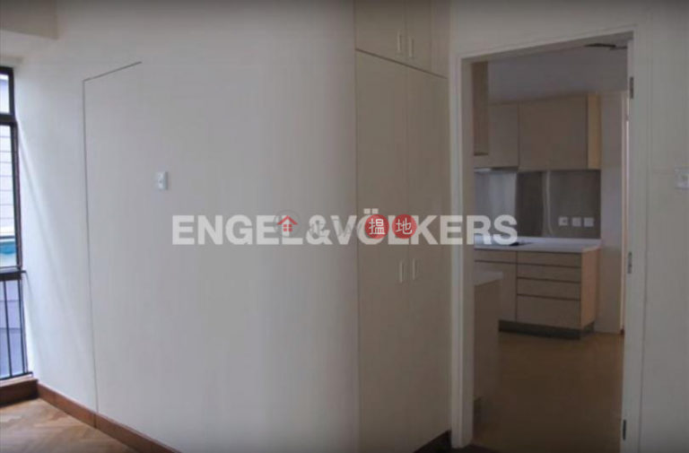 4 Bedroom Luxury Flat for Rent in Pok Fu Lam