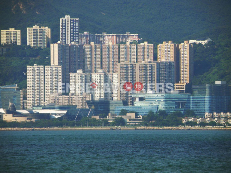 3 Bedroom Family Flat for Sale in Pok Fu Lam